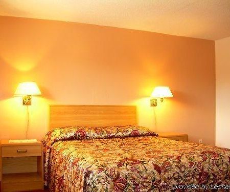 Pelican Motel ניאגרה פולס מראה חיצוני תמונה